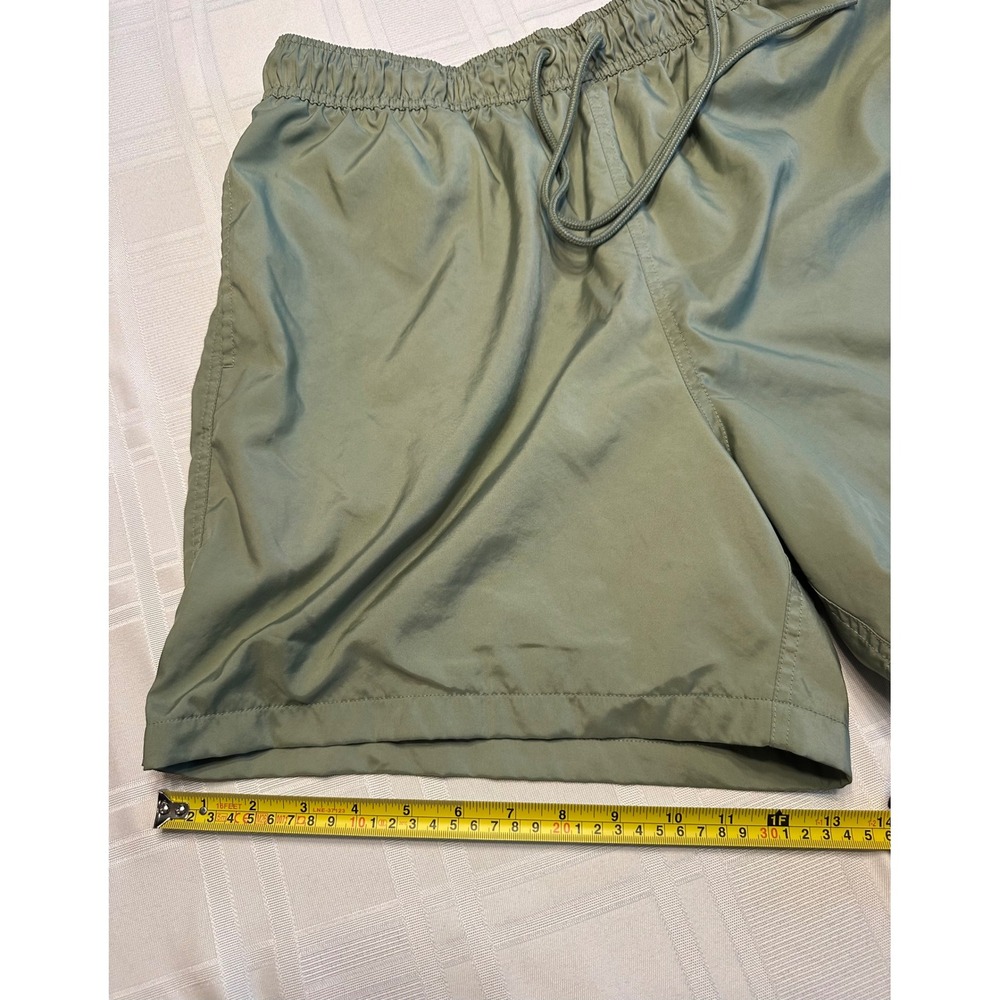 Nike Swim Trunks Mens Large Olive Green Mesh Lined 5 Inch Inseam Sporty Shorts - Picture 9 of 9